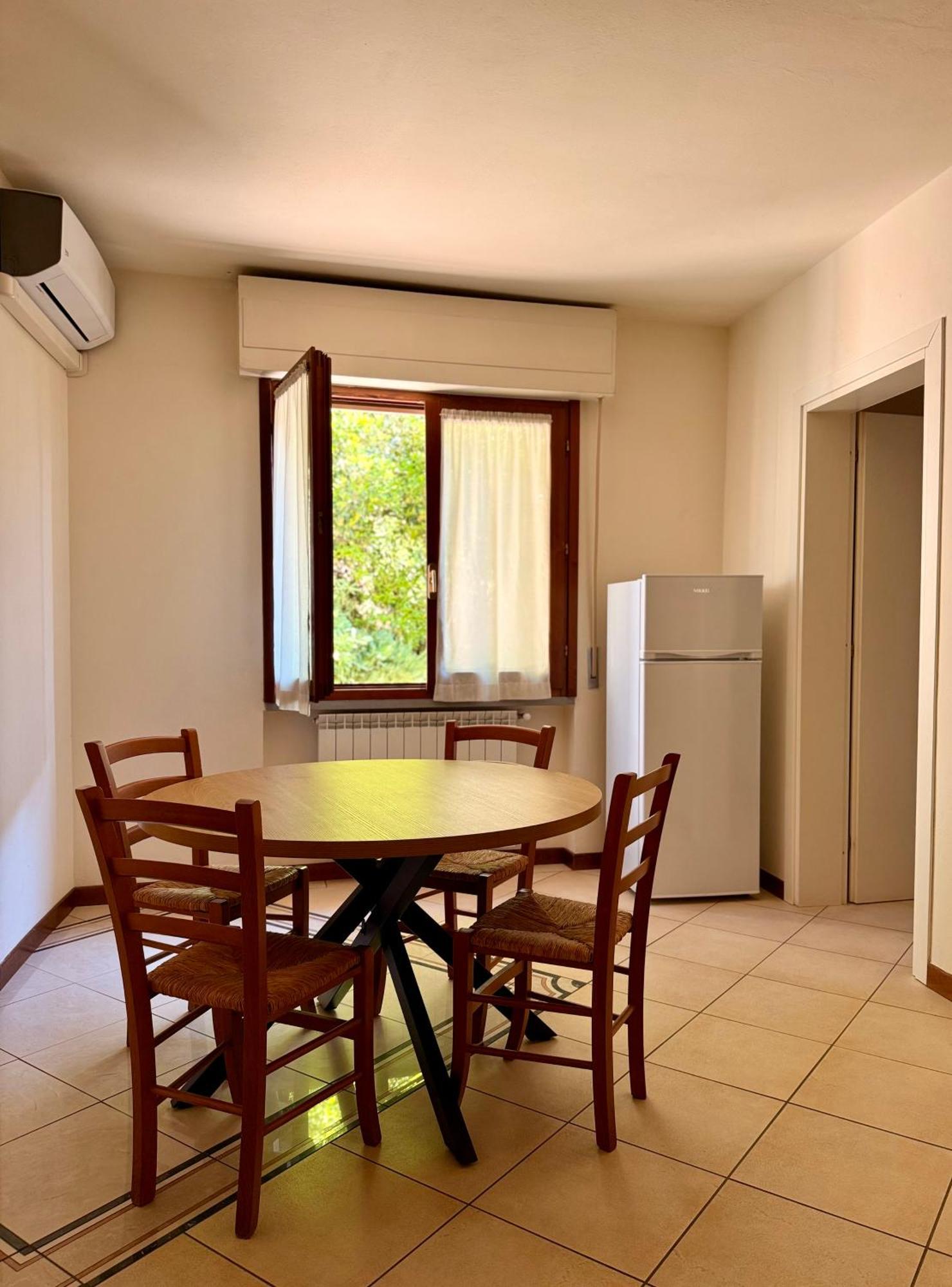 Residence Montefiore San Baronto Екстер'єр фото