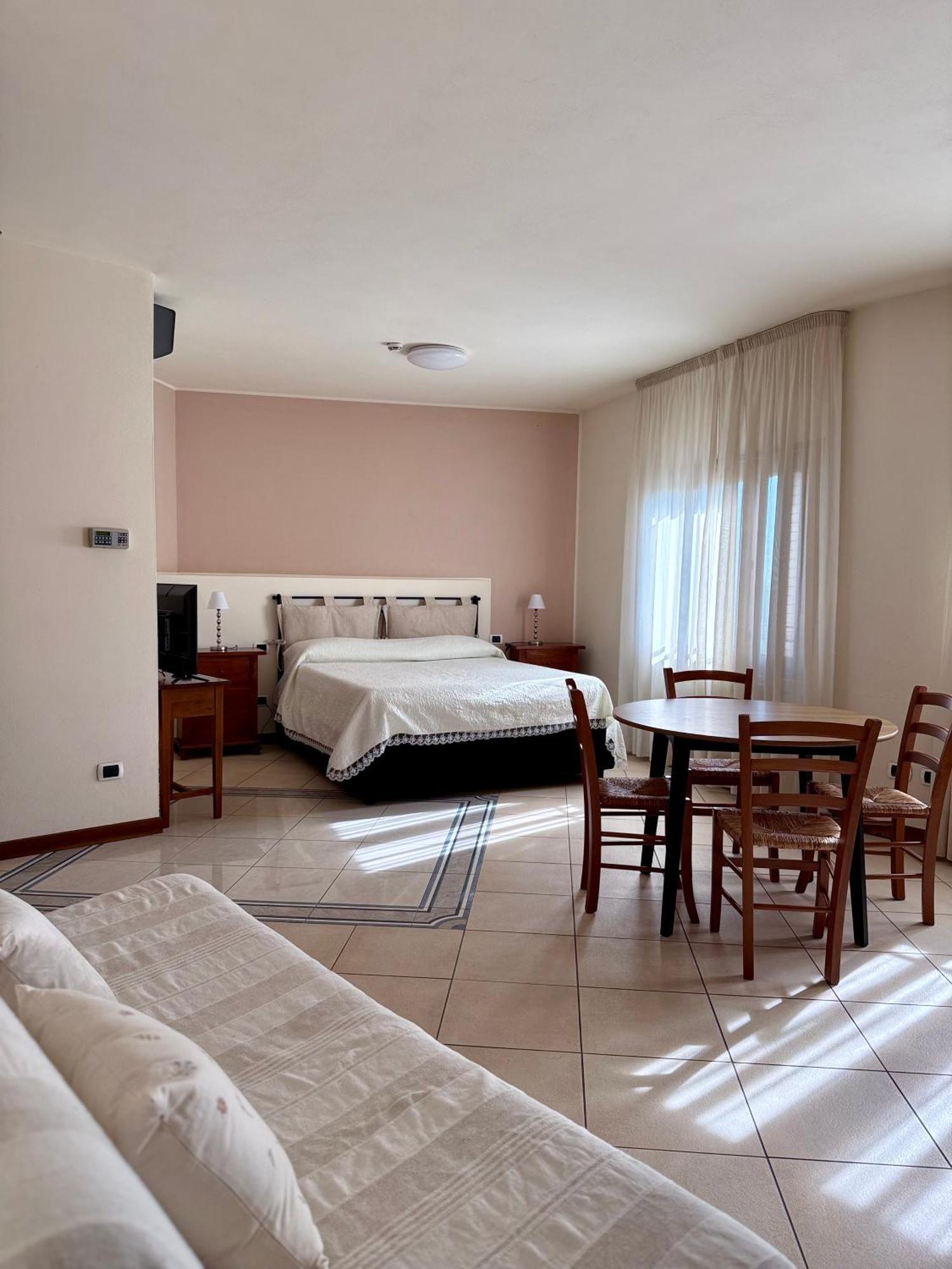 Residence Montefiore San Baronto Екстер'єр фото